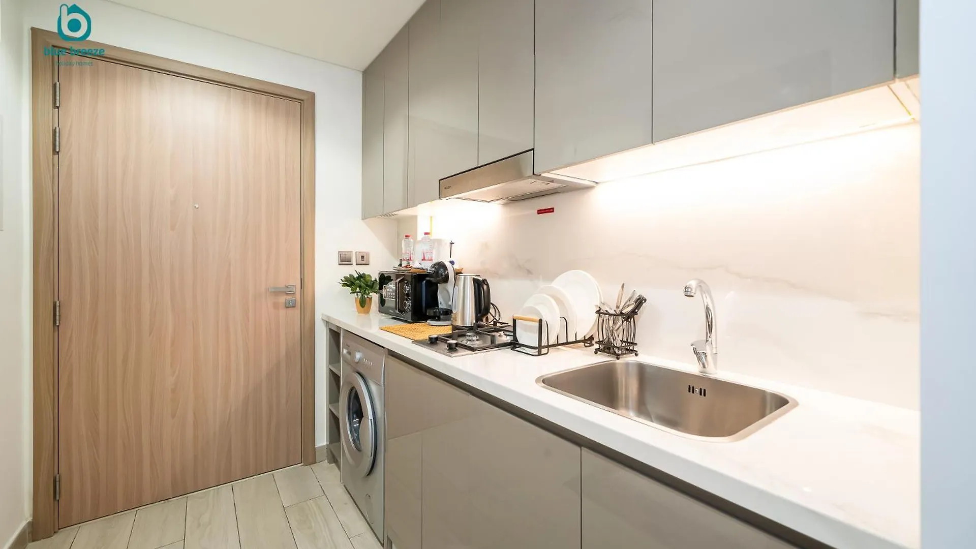 Apartament Blue Breeze - Sophisticated Design Studio In Azizi Riviera 19 Dubaj Zjednoczone Emiraty Arabskie